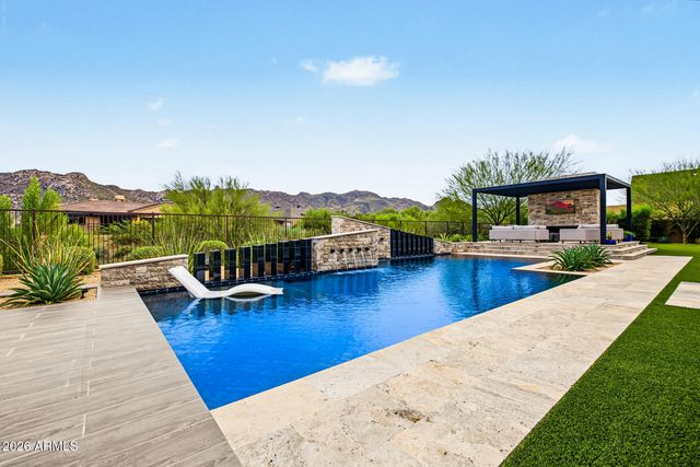 12815 E ROSEWOOD Drive, Scottsdale, AZ 85255