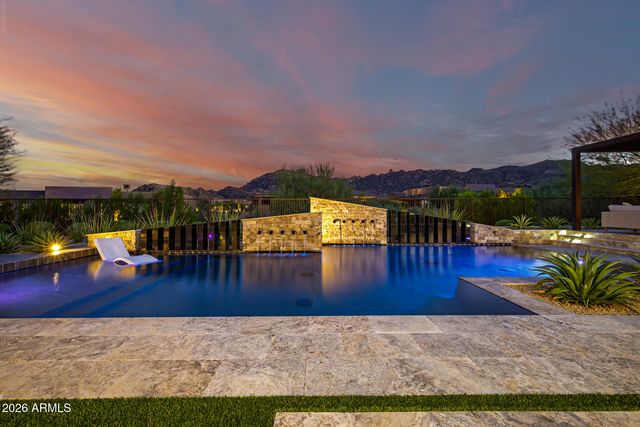12815 E ROSEWOOD Drive, Scottsdale, AZ 85255