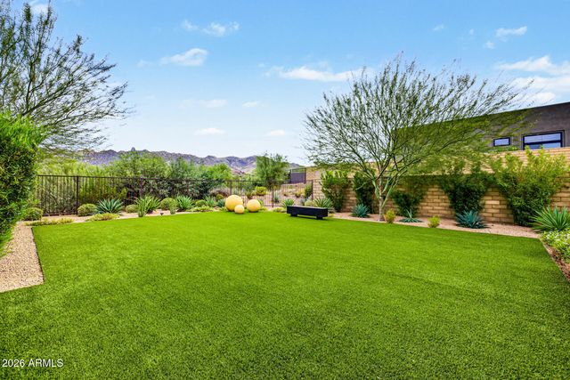 12815 E ROSEWOOD Drive, Scottsdale, AZ 85255
