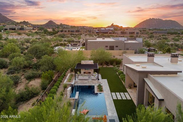 12815 E ROSEWOOD Drive, Scottsdale, AZ 85255