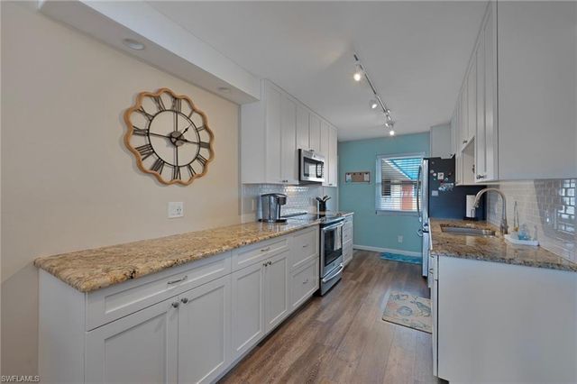 200 Pebble Beach BLVD # D501, Naples, FL 34113