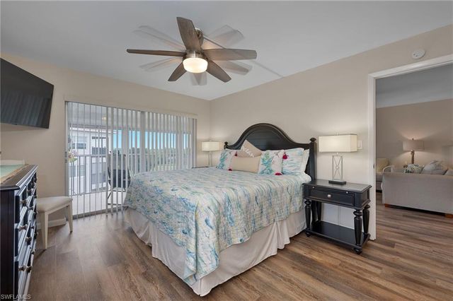 200 Pebble Beach BLVD # D501, Naples, FL 34113