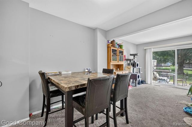757 Kirts Boulevard, Troy, MI 48084