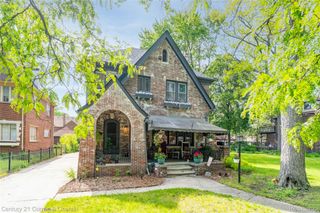 18655 Parkside Street, Detroit, MI 48221