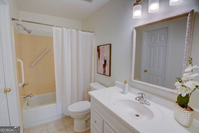6095 Courtside Drive NW, Peachtree Corners, GA 30092
