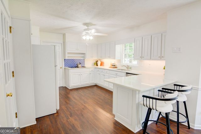 6095 Courtside Drive NW, Peachtree Corners, GA 30092