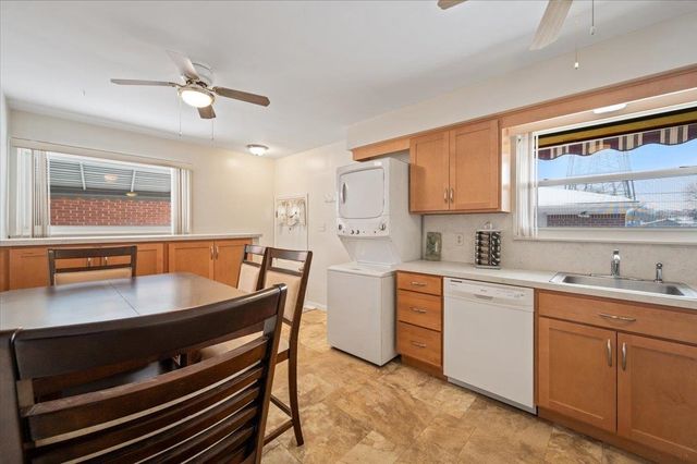 31036 Palomino Drive, Warren, MI 48093