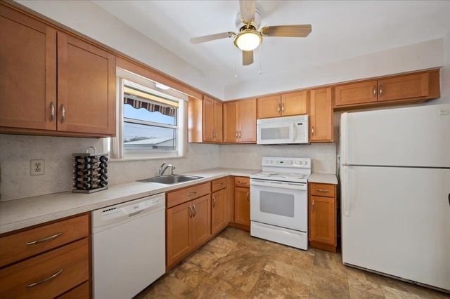 31036 Palomino Drive, Warren, MI 48093