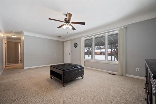 31036 Palomino Drive, Warren, MI 48093