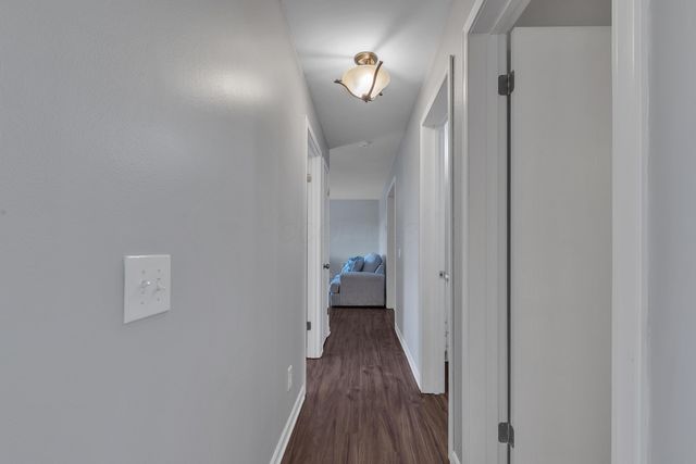 1709 Apple Valley Drive, Howard, OH 43028