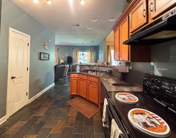 1649 BRIMHILL LN, Cordova, TN 38016