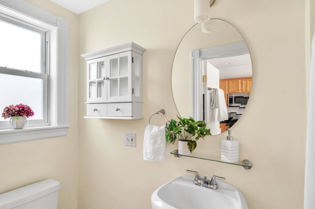 2 Wyatt Circle 2, Somerville, MA 02143