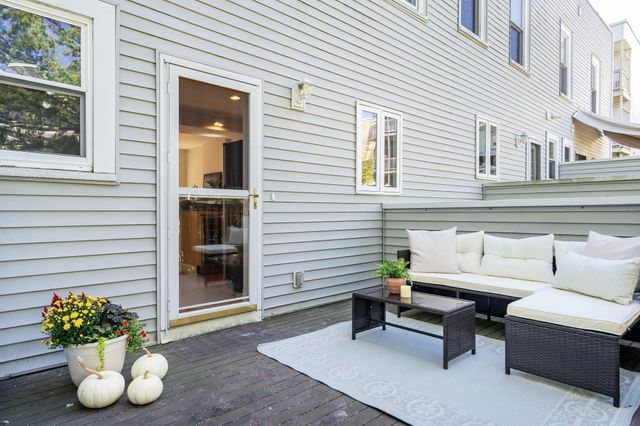 2 Wyatt Circle 2, Somerville, MA 02143