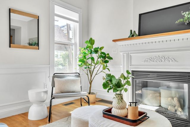 2 Wyatt Circle 2, Somerville, MA 02143