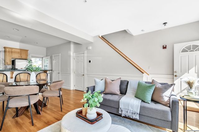 2 Wyatt Circle 2, Somerville, MA 02143