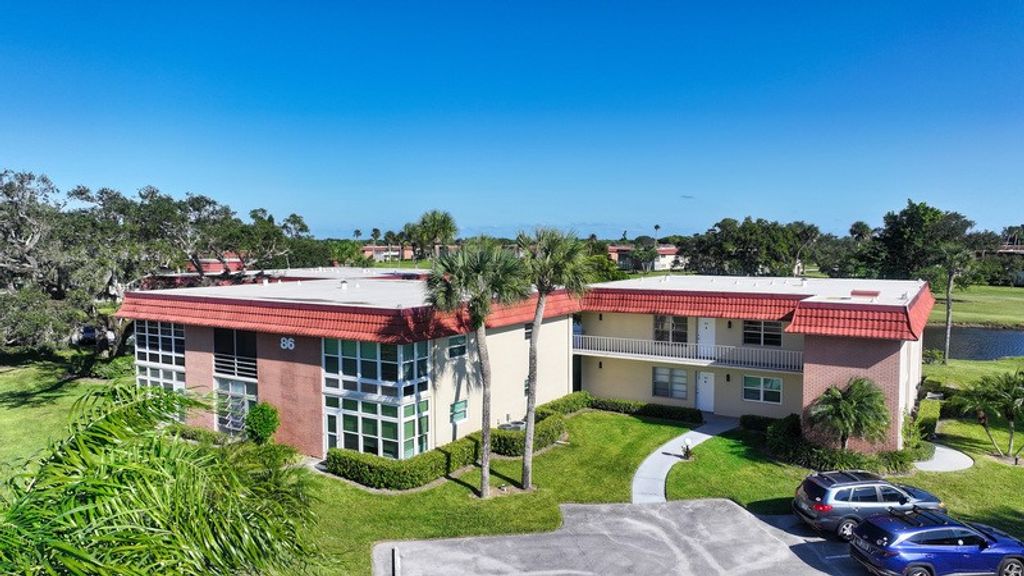 86 Crooked Tree Lane 204, Vero Beach, FL 32962