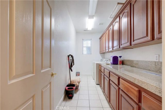 5261 Lucille Lane, Atwater, CA 95301