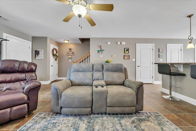 1086 Haymore DR, Moneta, VA 24121