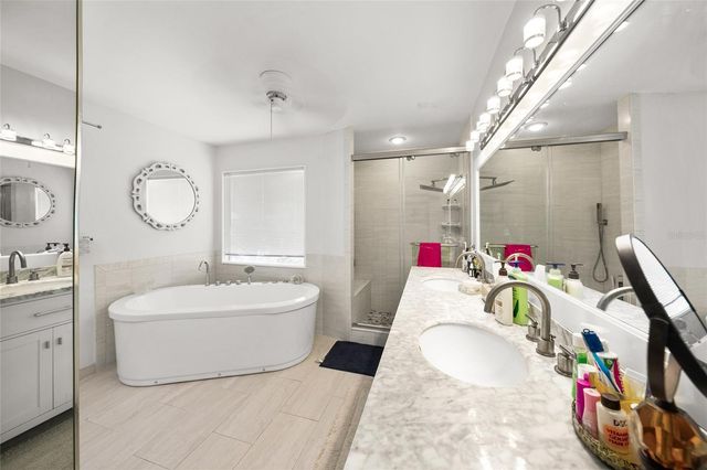 3421 BAYOU SOUND, Longboat Key, FL 34228