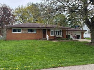 13346 Ledwon Street, Shelby Twp, MI 48315