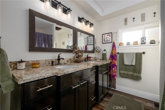 22671 San Joaquin Dr. East Drive E, Canyon Lake, CA 92587