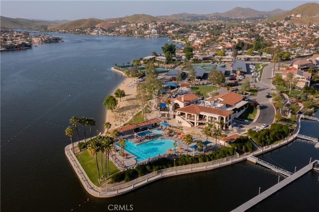 22671 San Joaquin Dr. East Drive E, Canyon Lake, CA 92587