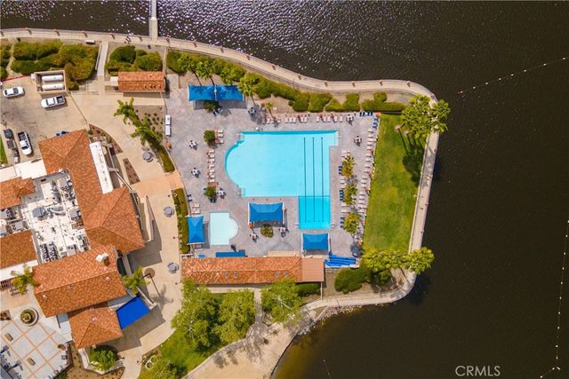 22671 San Joaquin Dr. East Drive E, Canyon Lake, CA 92587