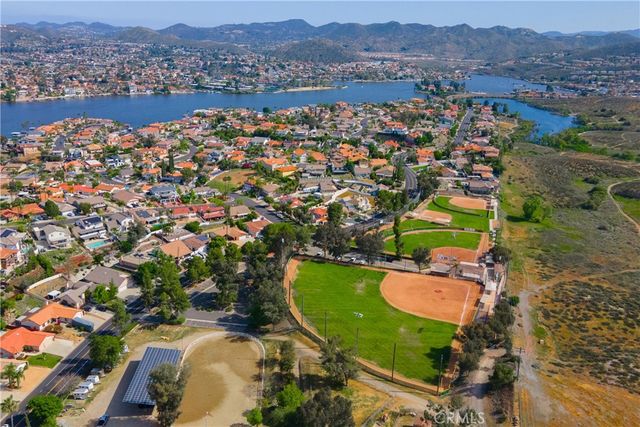 22671 San Joaquin Dr. East Drive E, Canyon Lake, CA 92587