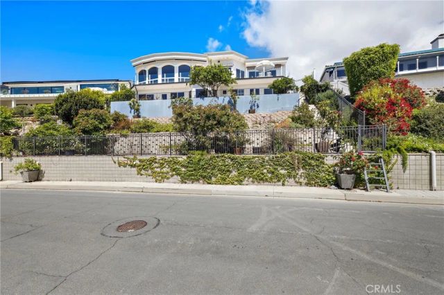 1545 Caribbean, Laguna Beach, CA 92651