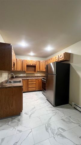 27 E MAIN 6, Beacon, NY 12508