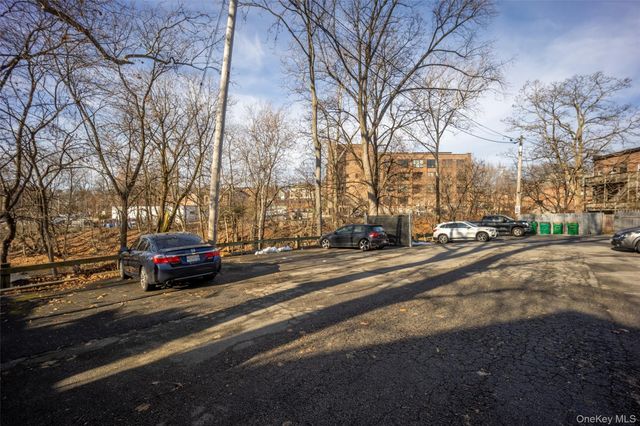 27 E MAIN 6, Beacon, NY 12508