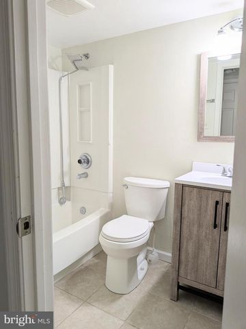 7580 THURSTON LN, Manassas, VA 20111