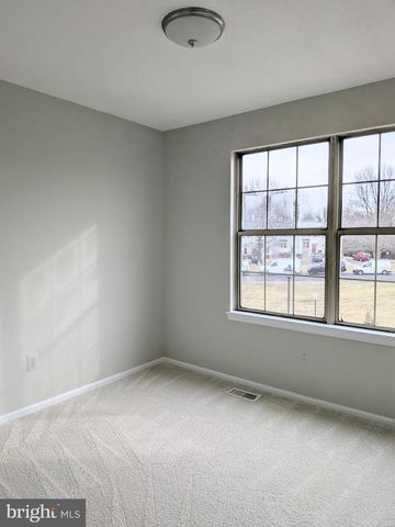 7580 THURSTON LN, Manassas, VA 20111