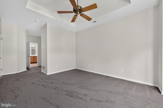 18 DRESNER CIR, Upper Chichester, PA 19061