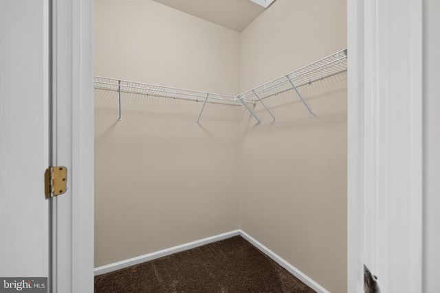 18 DRESNER CIR, Upper Chichester, PA 19061