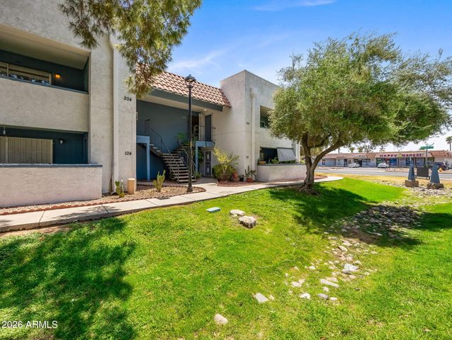 4608 W MARYLAND Avenue 202, Glendale, AZ 85301