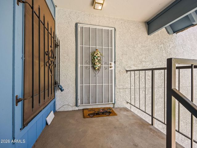 4608 W MARYLAND Avenue 202, Glendale, AZ 85301
