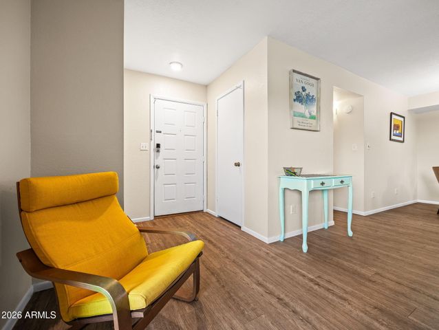 4608 W MARYLAND Avenue 202, Glendale, AZ 85301