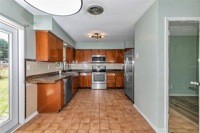 5410 NE 5TH STREET, Ocala, FL 34470