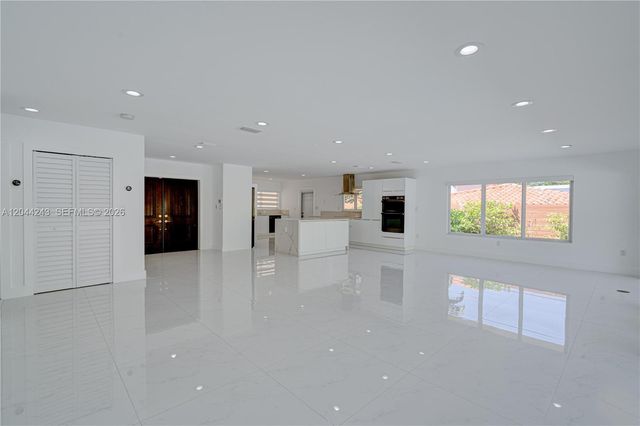 773 Woodcrest Road, Key Biscayne, FL 33149