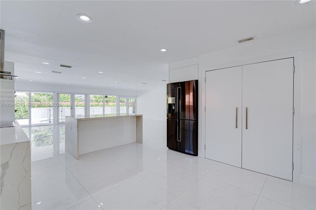 773 Woodcrest Road, Key Biscayne, FL 33149