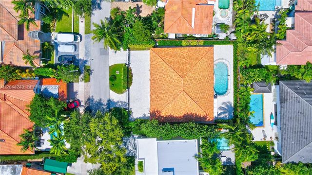 773 Woodcrest Road, Key Biscayne, FL 33149