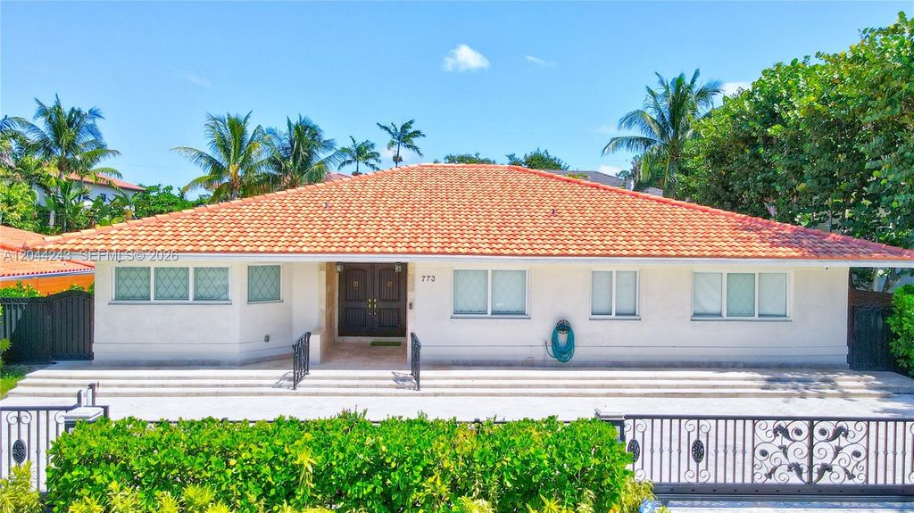 773 Woodcrest Road, Key Biscayne, FL 33149