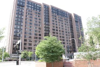 4 Martine Avenue 905, White Plains, NY 10606