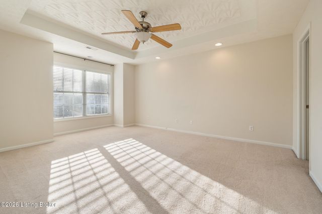 121 Alpine Dr, Vine Grove, KY 40175