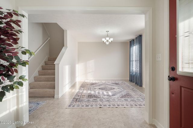 121 Alpine Dr, Vine Grove, KY 40175