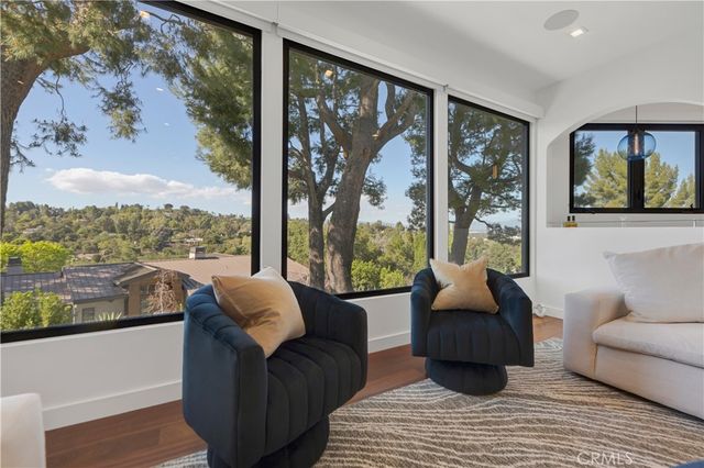 4032 Rogen Drive, Encino, CA 91436