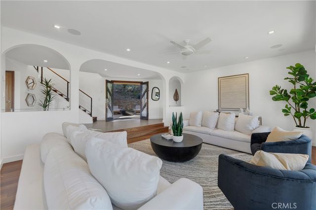 4032 Rogen Drive, Encino, CA 91436