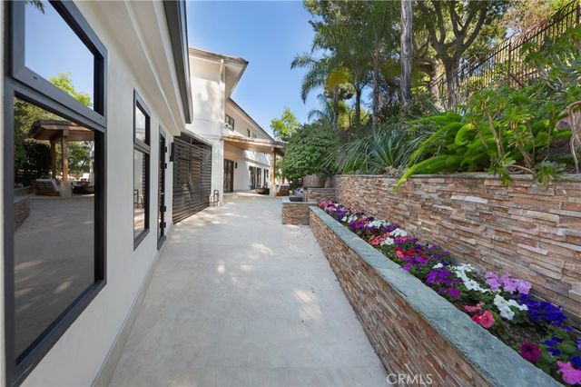 4032 Rogen Drive, Encino, CA 91436