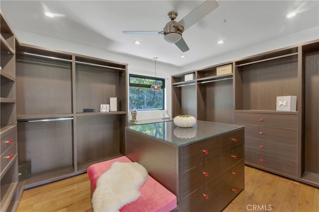 4032 Rogen Drive, Encino, CA 91436